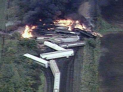 train-derail-31.jpg